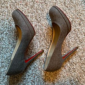Christian Louboutin Pumps